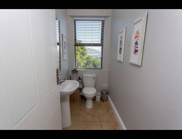 4 BEDROOM PROPERTY TO RENT IN CROFTERS VALLEY